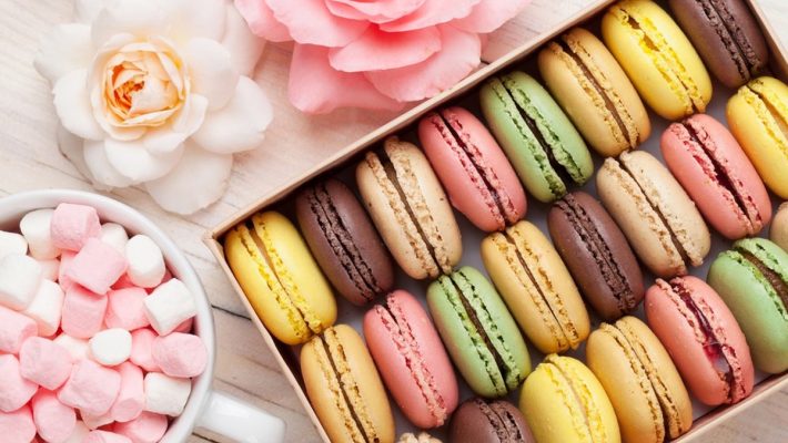BÁNH MACARON 
